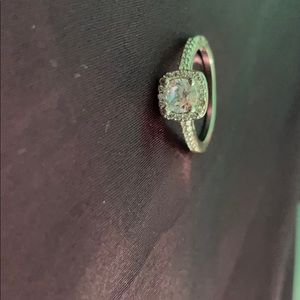 Sparkly silver ring!!